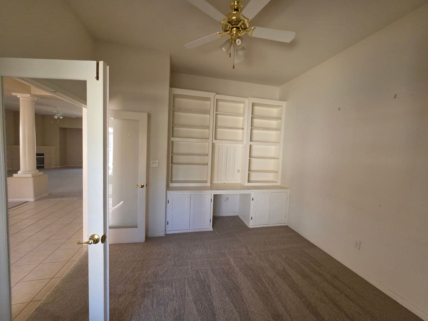 BAKERSFIELD House: 6610 ALDERBROOK LANE