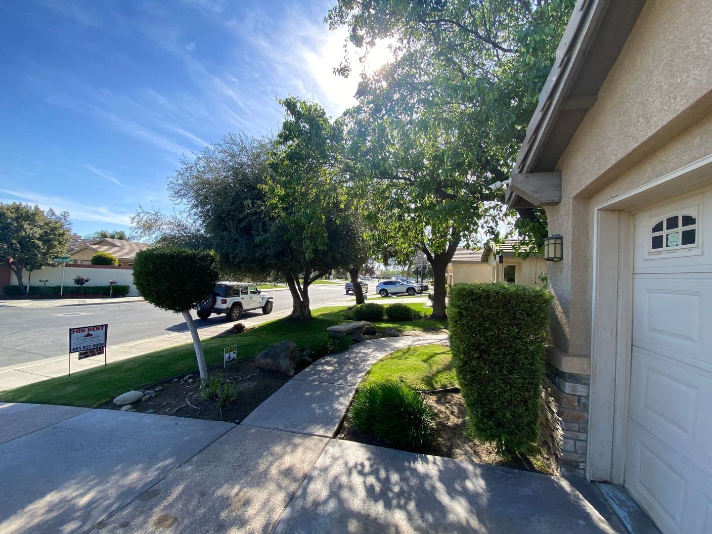 Bakersfield House: 11826 Grecian Laurel Dr