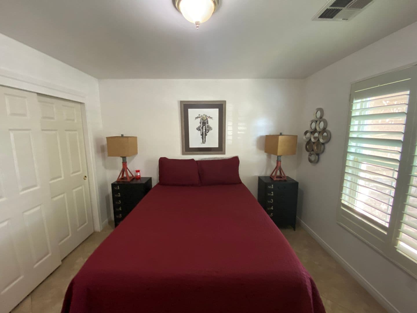 Bakersfield House: 11826 Grecian Laurel Dr