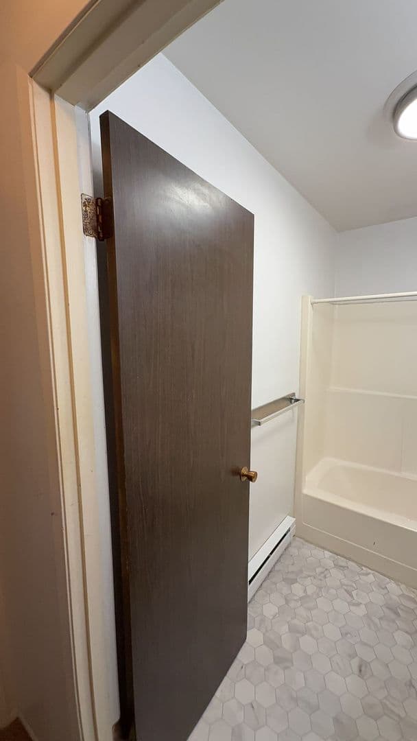 Sedro Woolley Apartment: 1301 6th Street  1,2,3,4