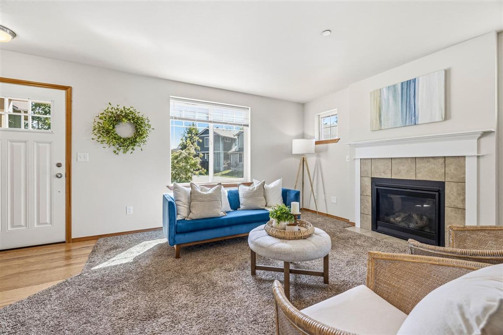 Bellingham House: 4325 Larch Lane