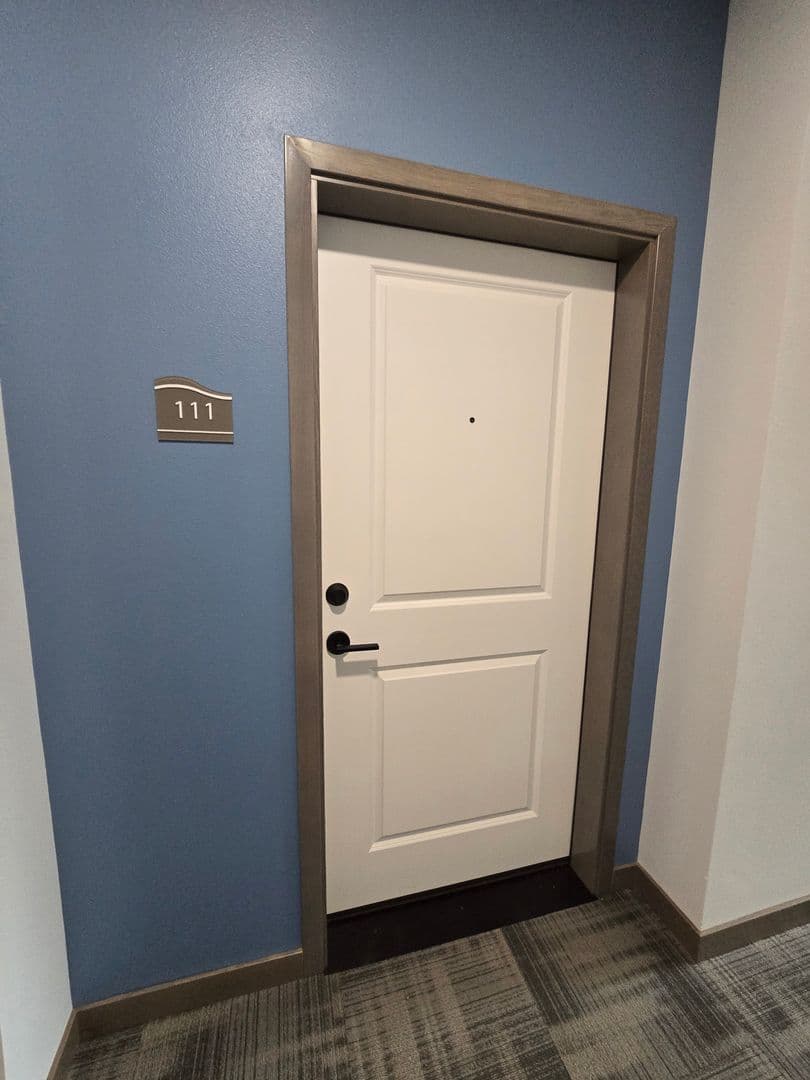 Mount Vernon Apartment: 1600 JJ Place
