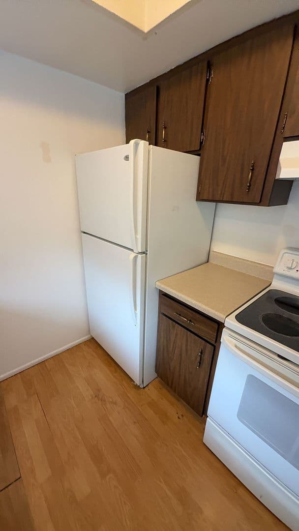 Sedro Woolley Apartment: 1301 6th Street  1,2,3,4