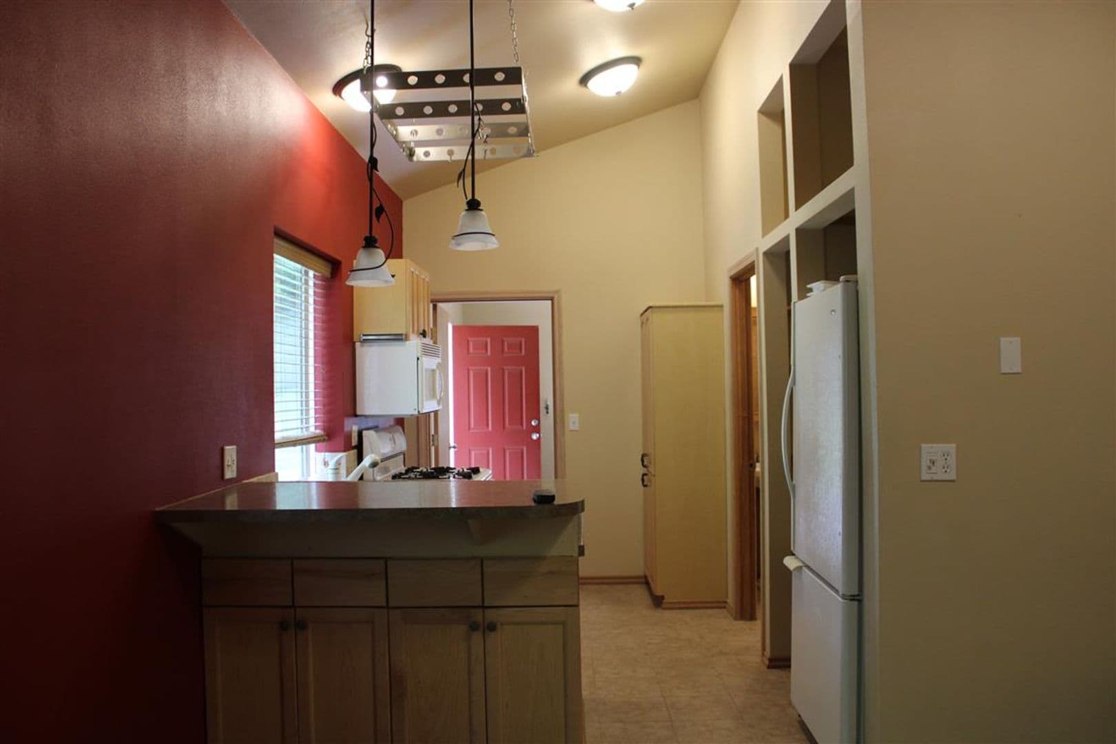 Sedro Woolley House: 19841 Koehn Rd