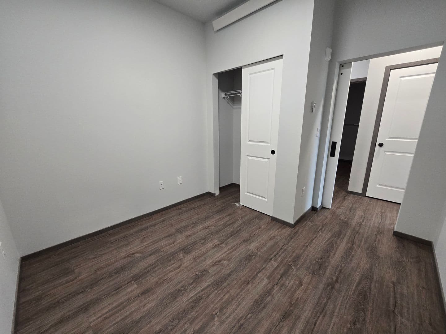 Mount Vernon Apartment: 1600 JJ Place