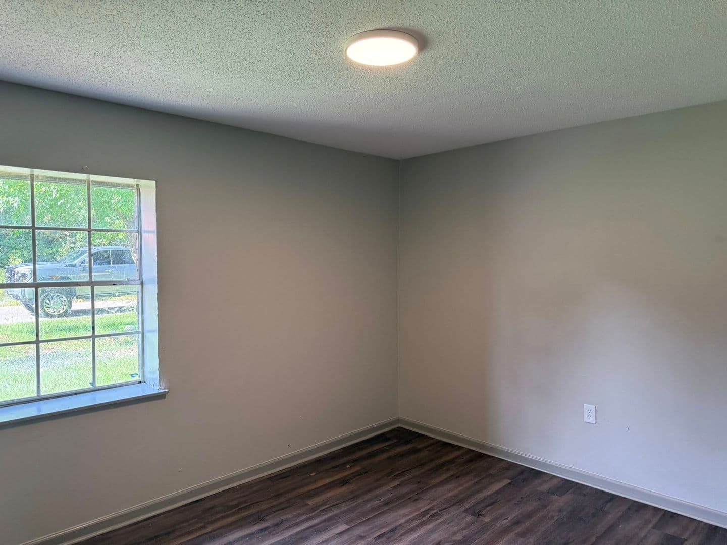 Hattiesburg House: 822 Laura Street