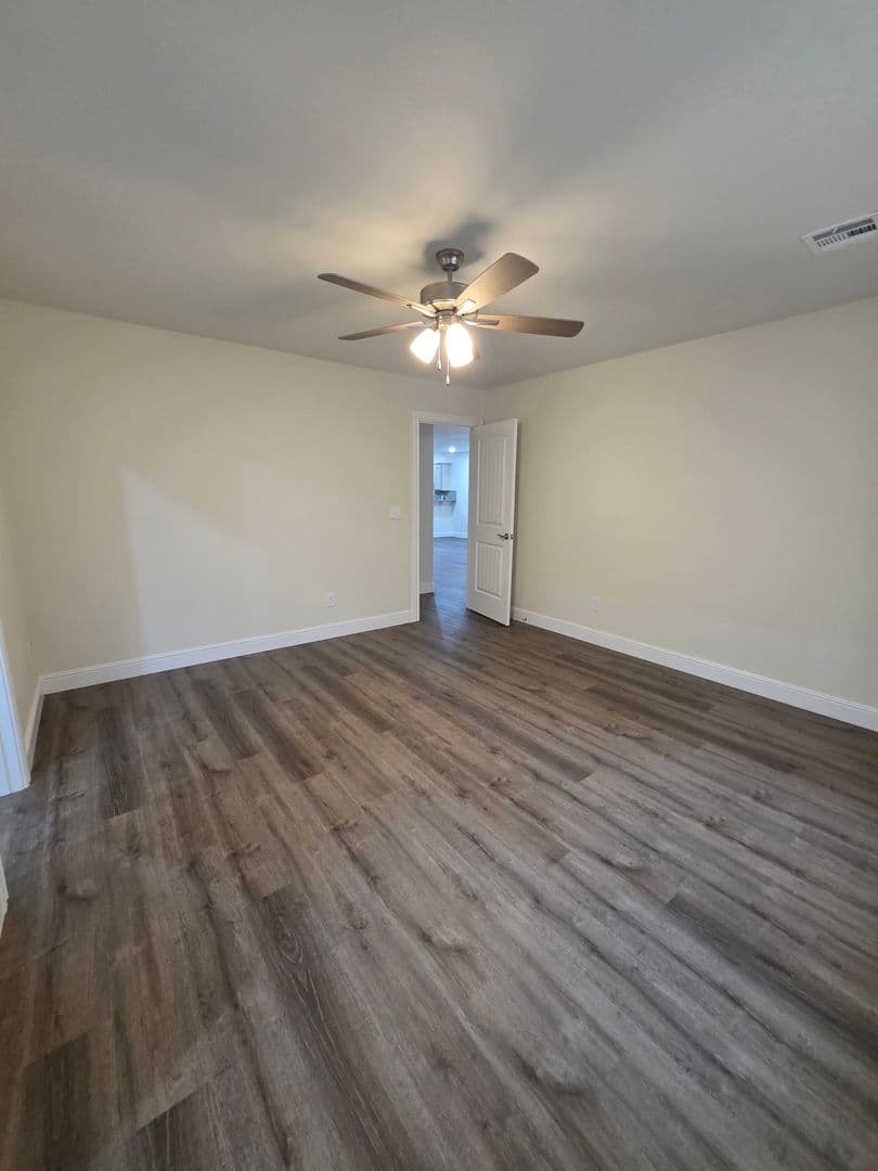joplin House: 2633 E 5th