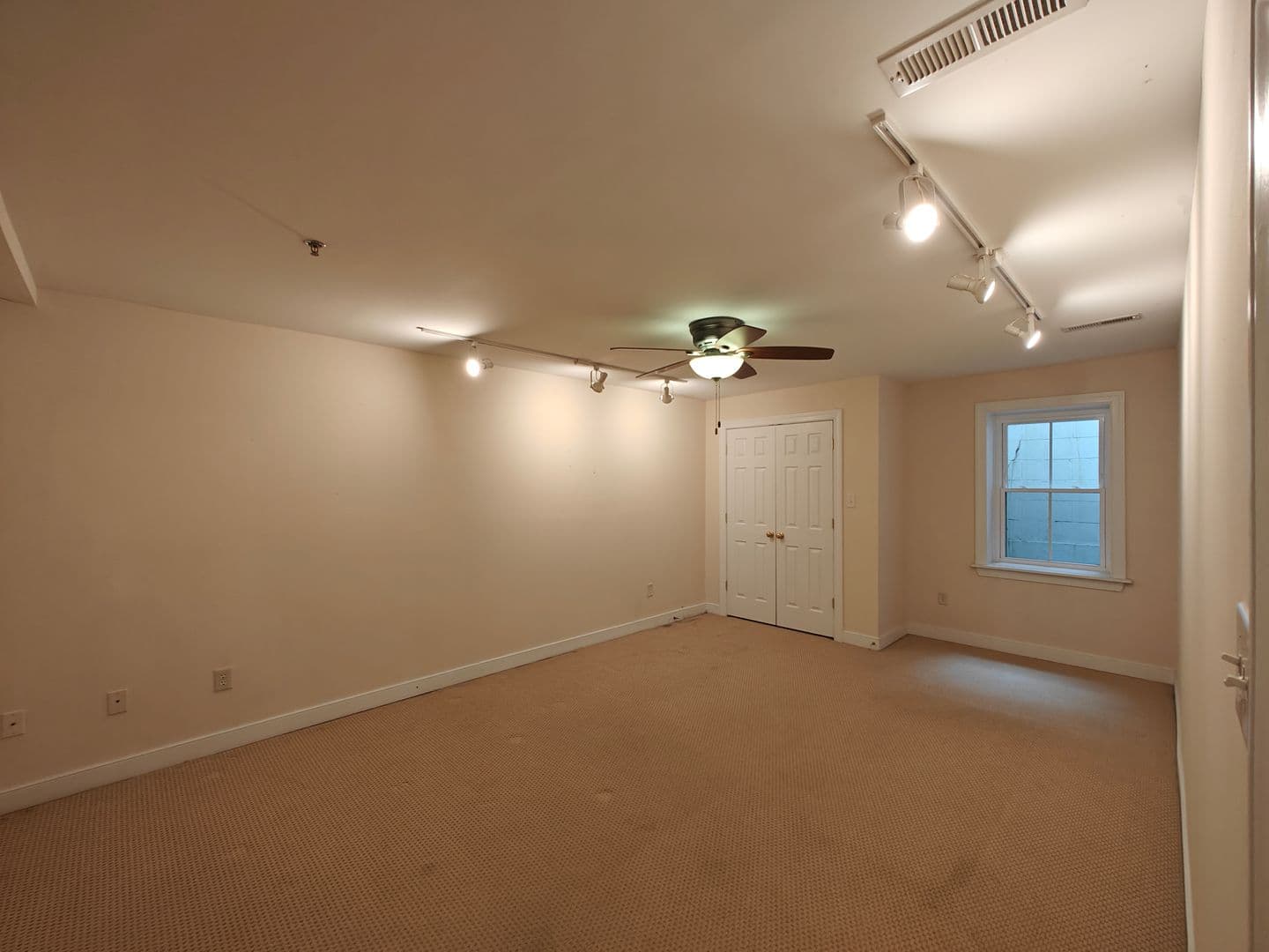 Richmond Condo: 215 North 19th St Unit 13