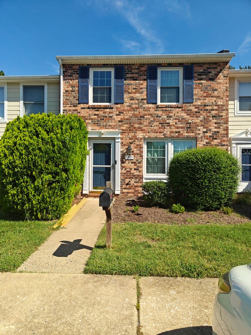 Henrico House: 9321 Gildenfield Ct