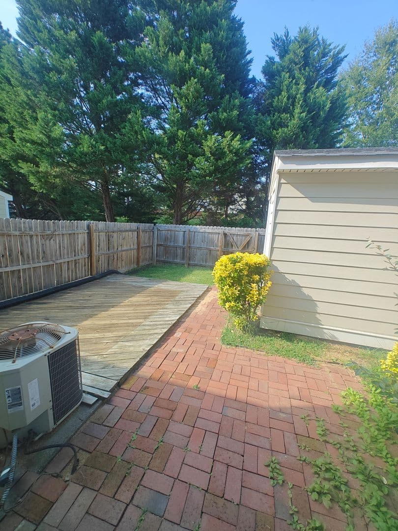 Henrico House: 9321 Gildenfield Ct