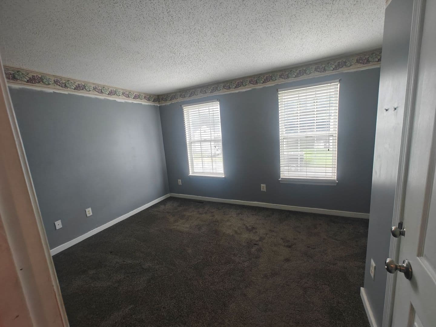 Richmond House: 3237 Purvis Rd