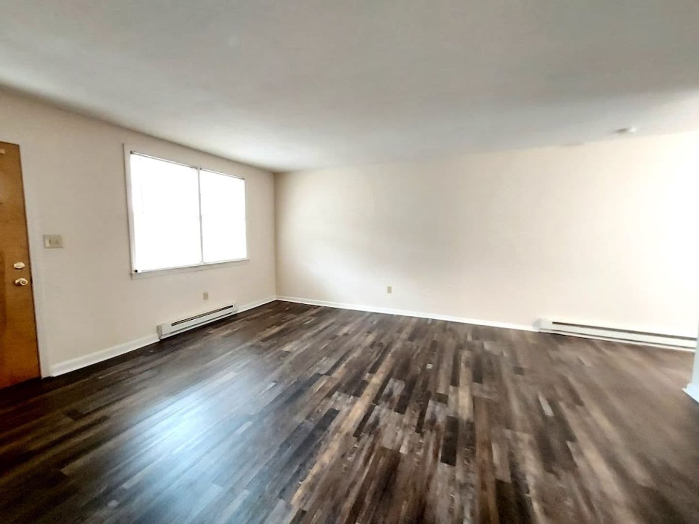 Easley Apartment: S D St