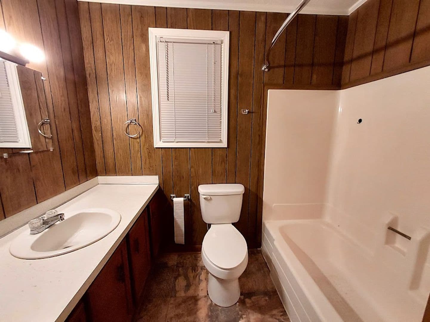 Piedmont Apartment: 129 Beardsley Road