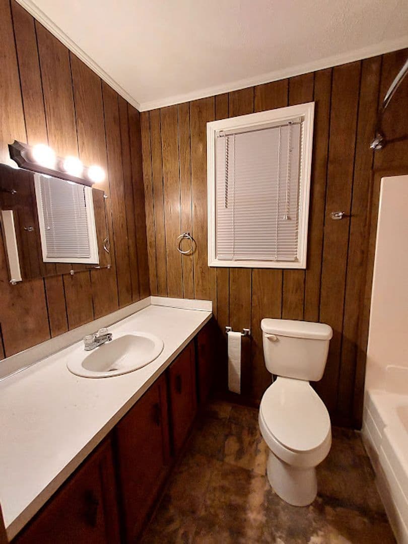 Piedmont Apartment: 129 Beardsley Road