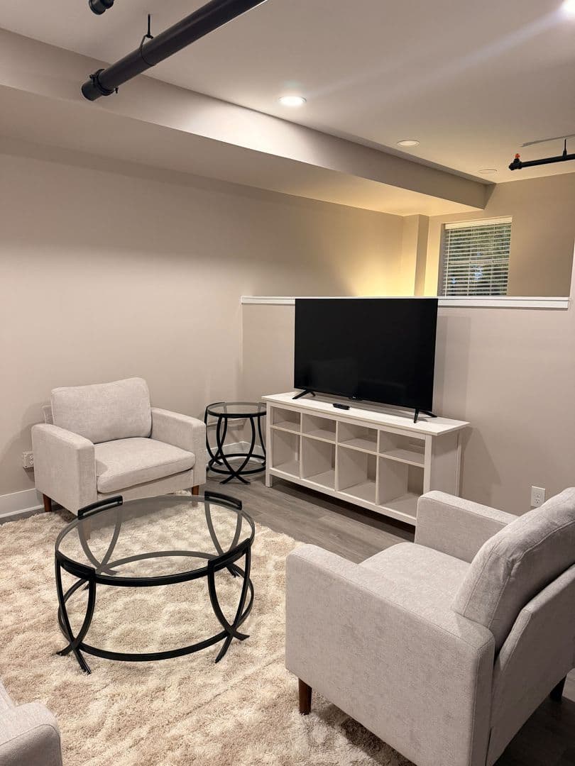 Columbus Apartment: 710 3rd Avenue North