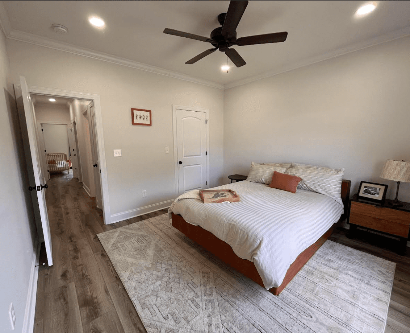 Caledonia House: 294 Frye Circle