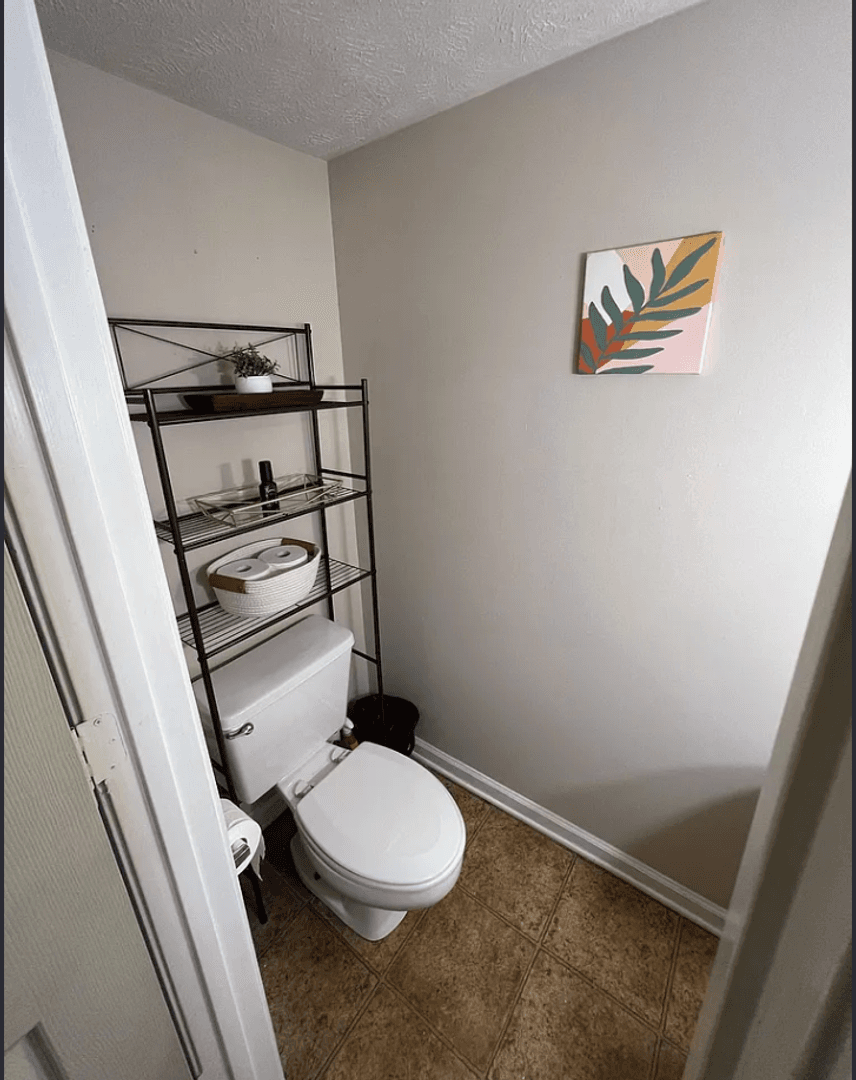 Starkville Apartment: 904 N Montgomery St