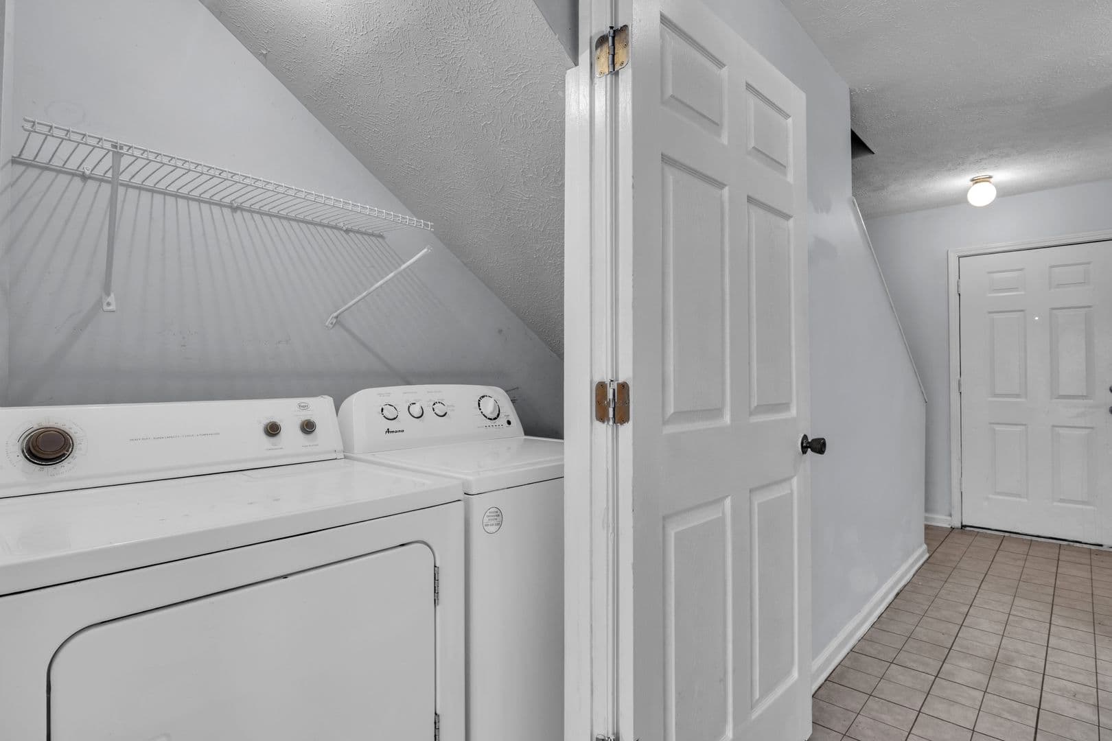 Starkville Apartment: 103 Locksley Way