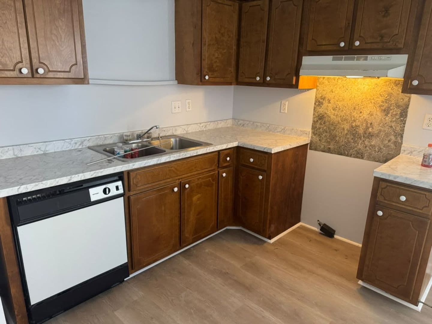 Starkville Apartment: 904 N Montgomery St