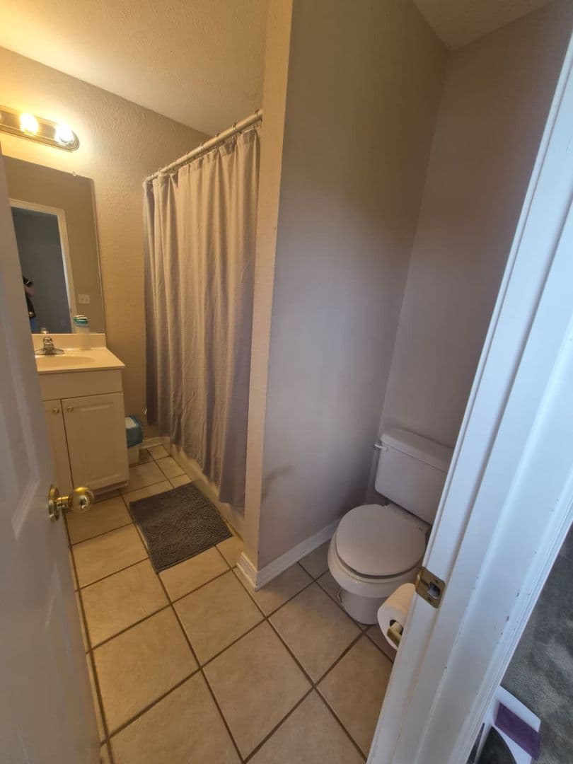 Starkville House: 348 Kirkcauldy Dr - Unit D