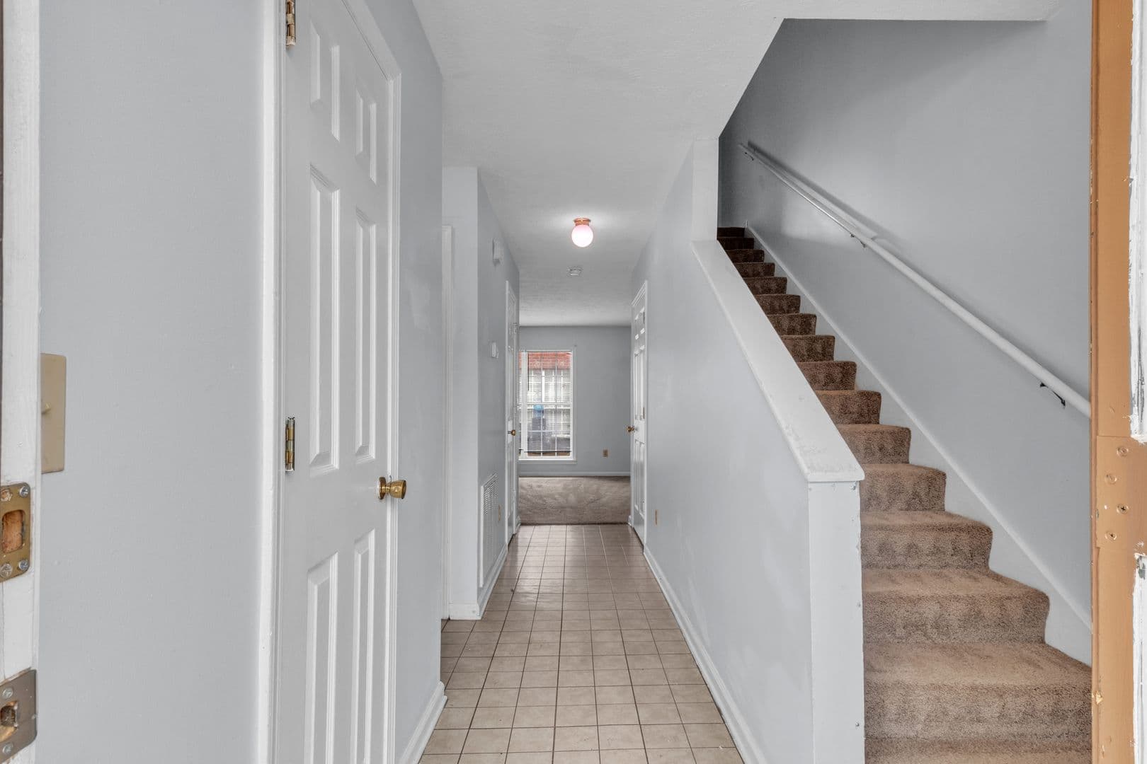 Starkville Apartment: 103 Locksley Way