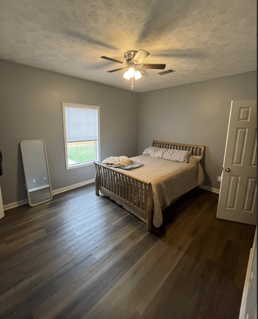Starkville House: 118 Tomlinson Dr