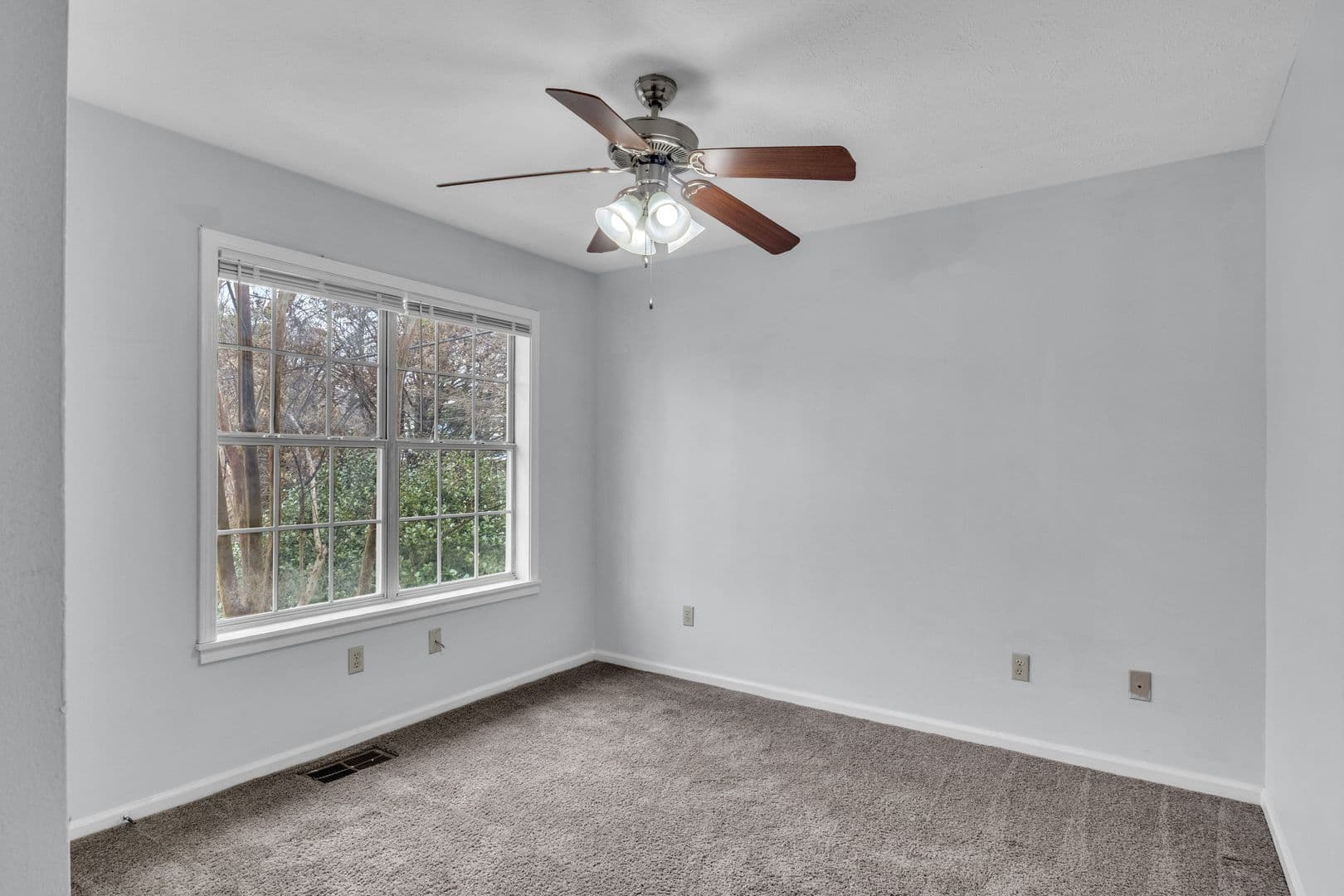 Starkville Apartment: 103 Locksley Way