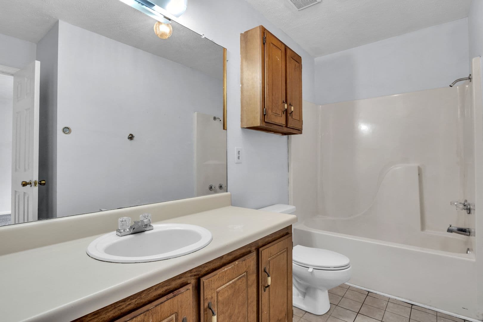 Starkville Apartment: 103 Locksley Way