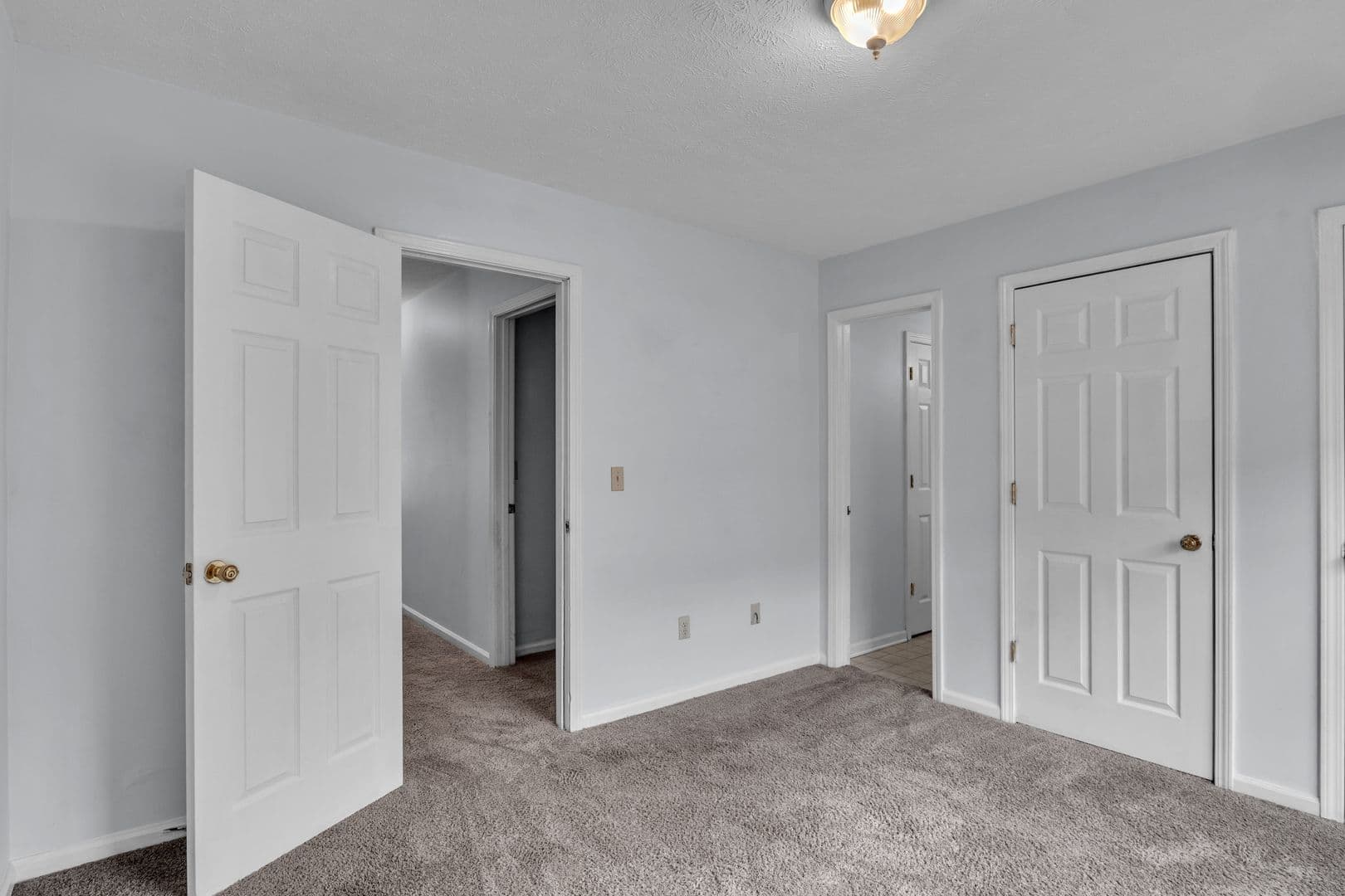 Starkville Apartment: 103 Locksley Way