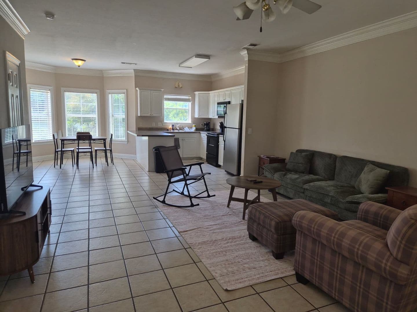 Starkville House: 348 Kirkcauldy Dr - Unit D