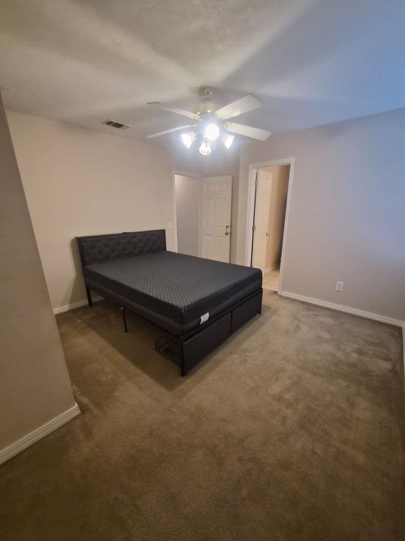 Starkville House: 348 Kirkcauldy Dr - Unit D