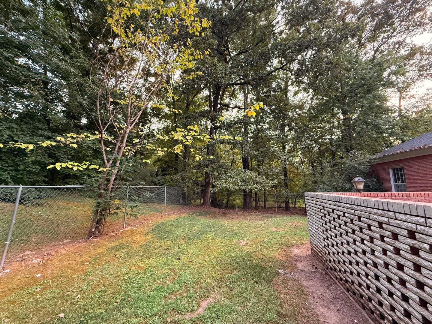 Columbus House: 154 Spivey Rd