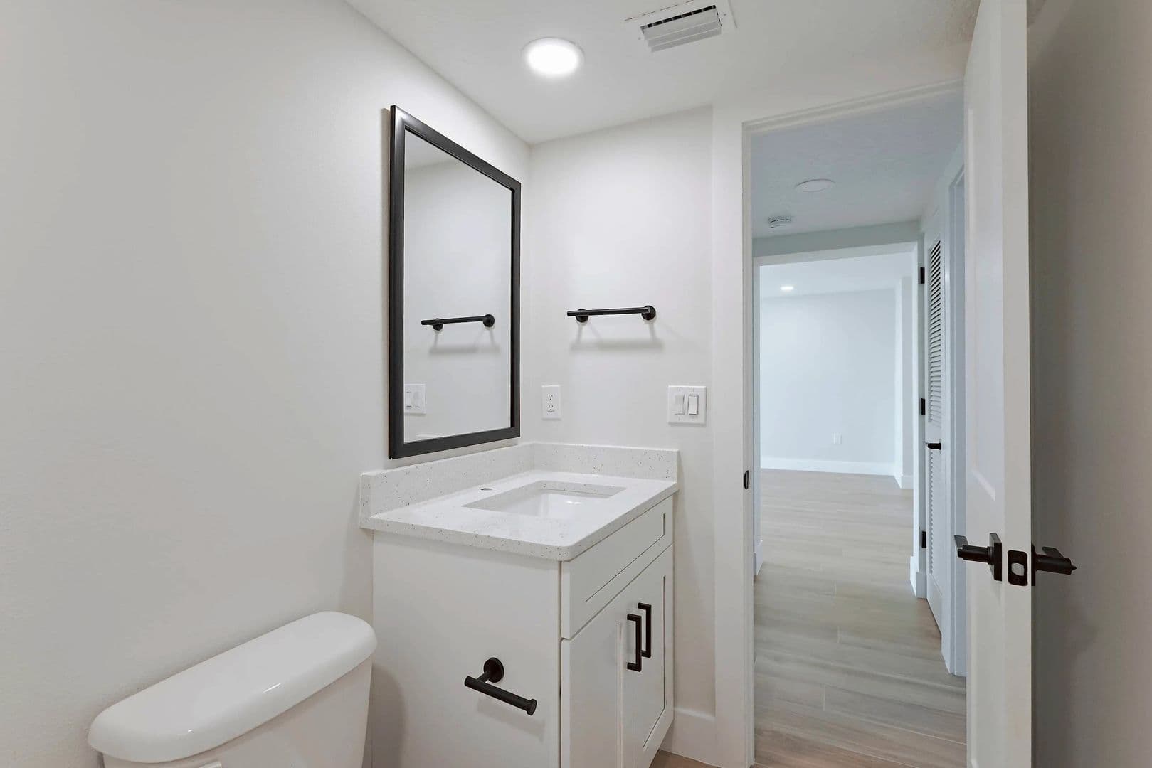 Indialantic Apartment: 904 Wave Crest Ave