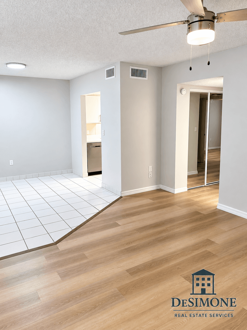 Silver Springs Apartment: 2620 NE 52nd Court