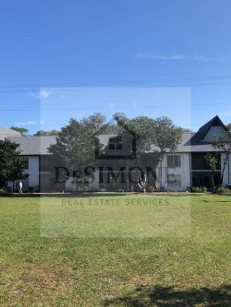 Silver Springs Apartment: 2620 NE 52nd Court