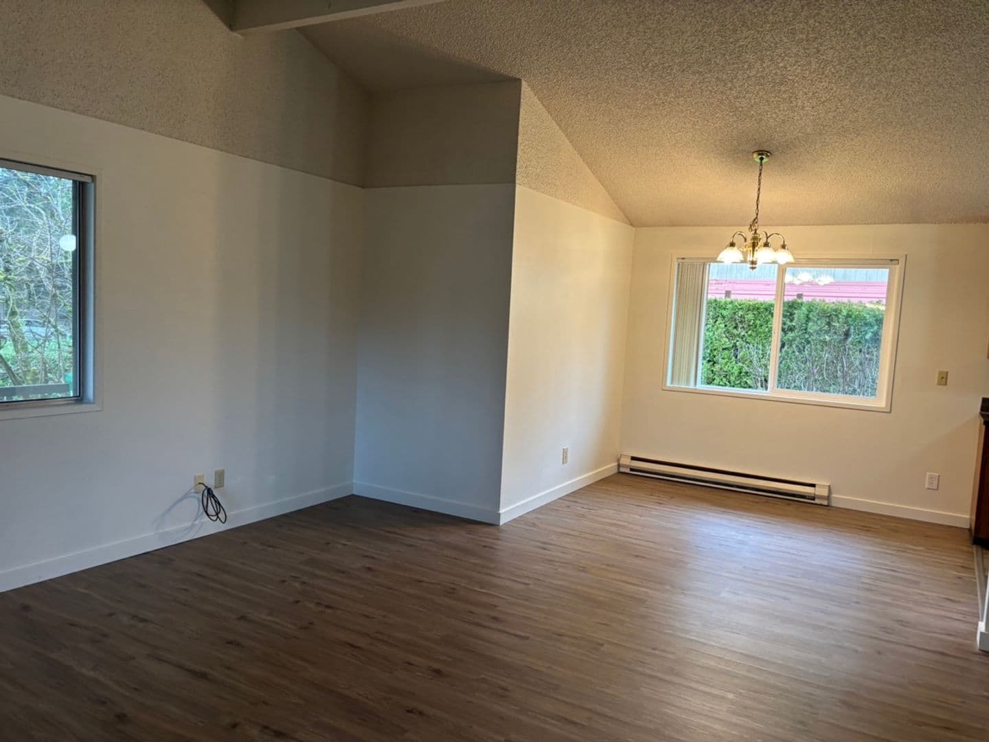 Milwaukie Apartment: 5555 SE Gill St