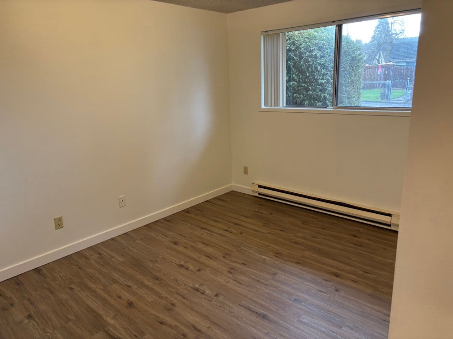Milwaukie Apartment: 5555 SE Gill St