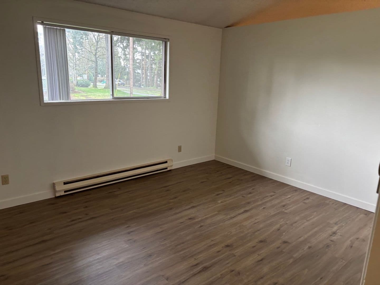 Milwaukie Apartment: 5555 SE Gill St