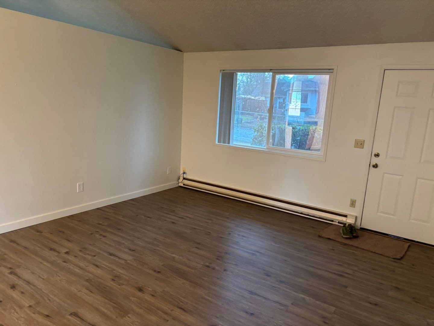 Milwaukie Apartment: 5555 SE Gill St