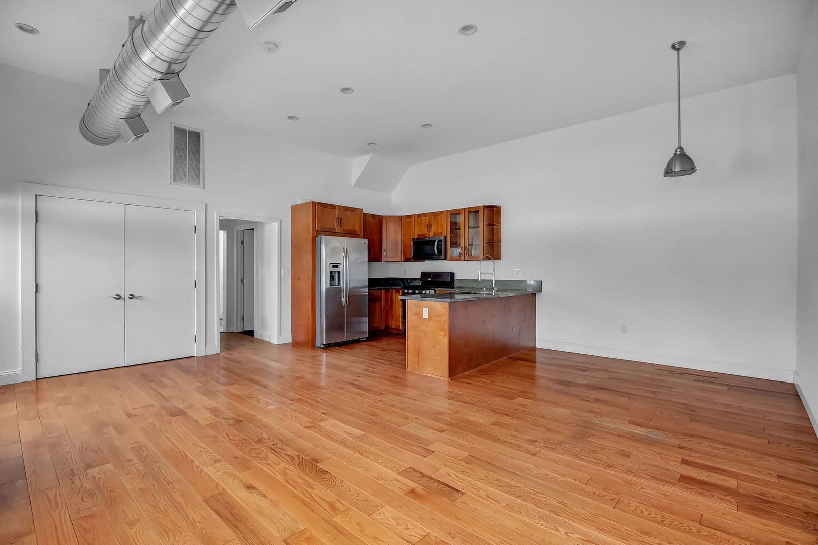 New Haven Apartment: 651 Prospect Street
