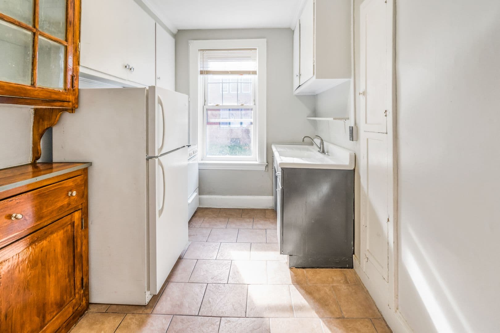 New Haven Apartment: 226 Ellsworth Avenue