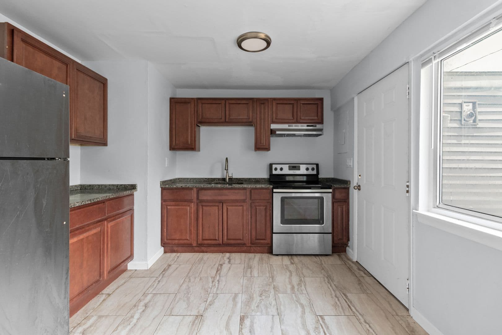 New Haven Apartment: 1314 Quinnipiac Avenue