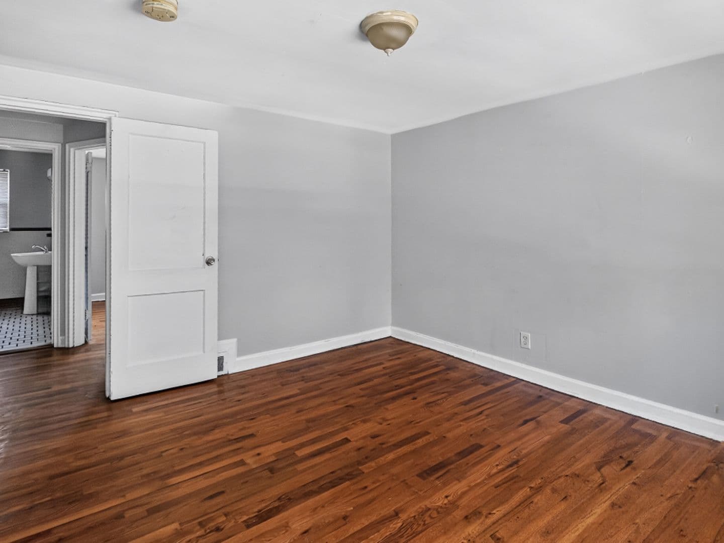 New Haven Townhome: 1 Colby Court