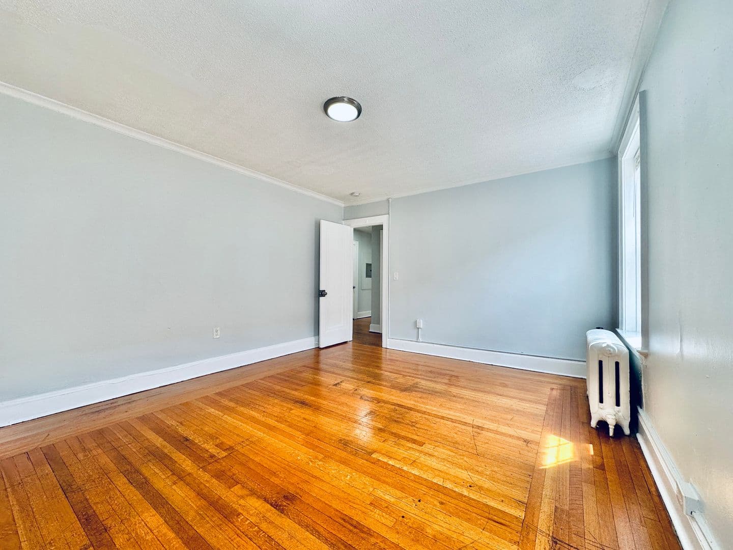 New Haven Apartment: 226 Ellsworth Avenue