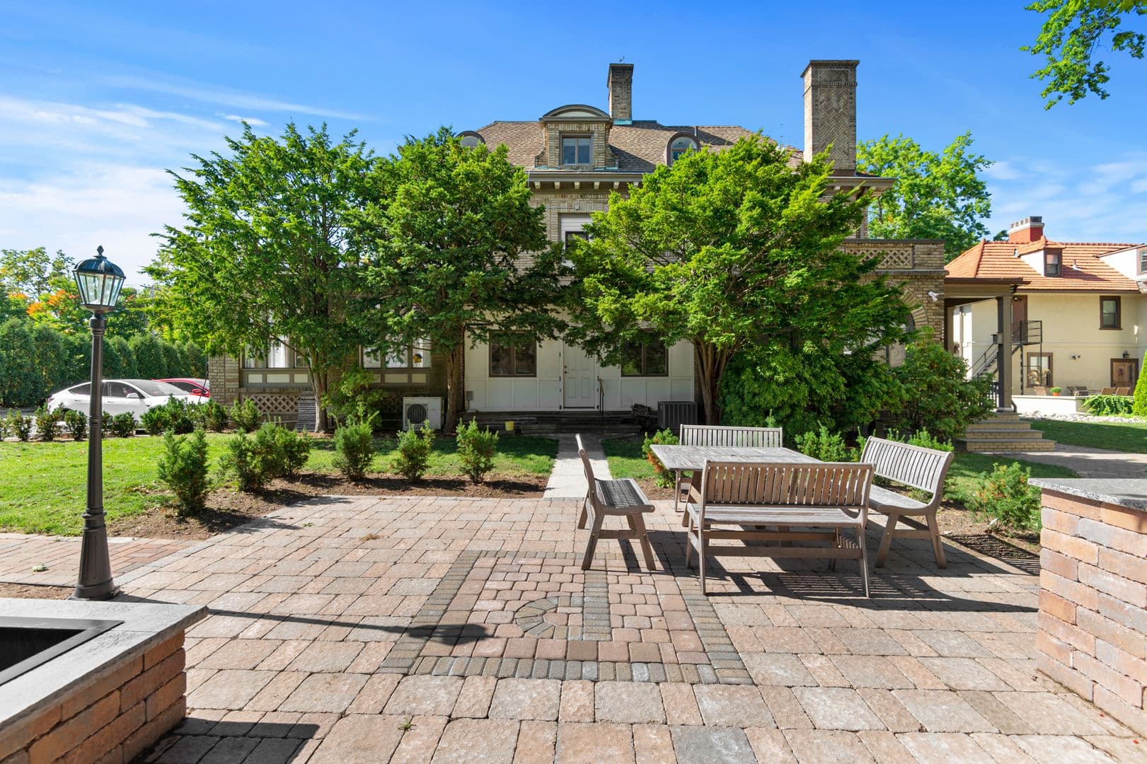 New Haven Apartment: 651 Prospect Street