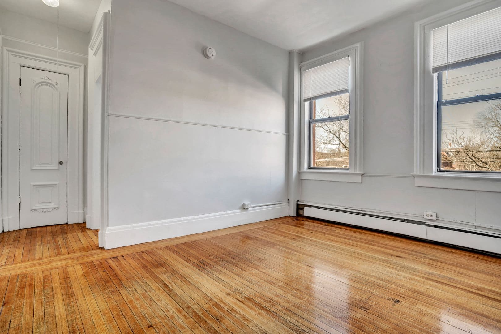 New Haven Apartment: 33-35 Howe Street