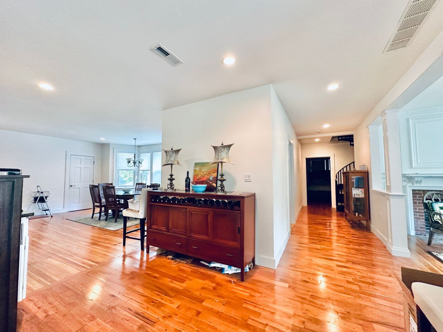 New Haven Apartment: 661 Prospect Street