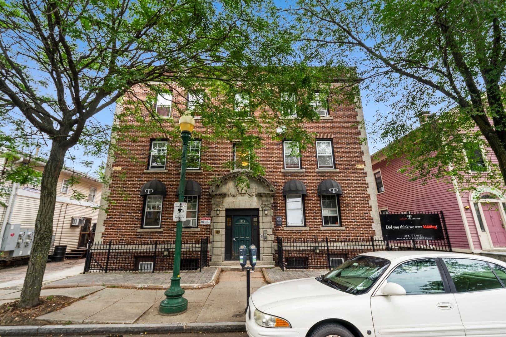 New Haven Apartment: 1375 Chapel Street