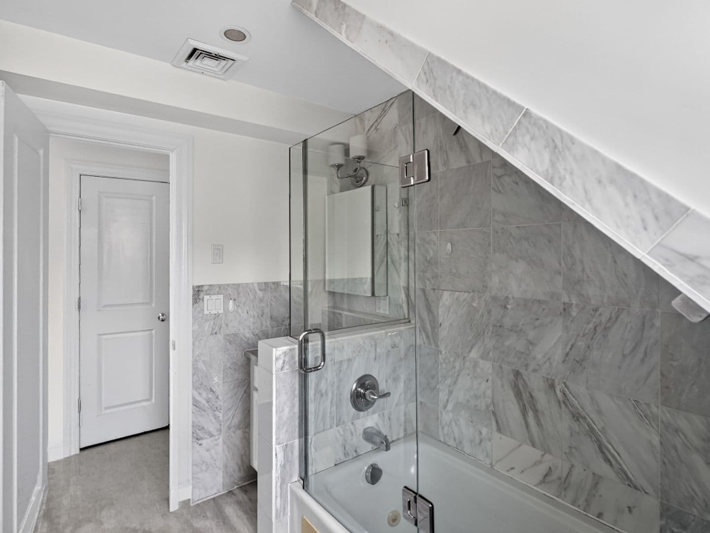New Haven Apartment: 682 Prospect Street