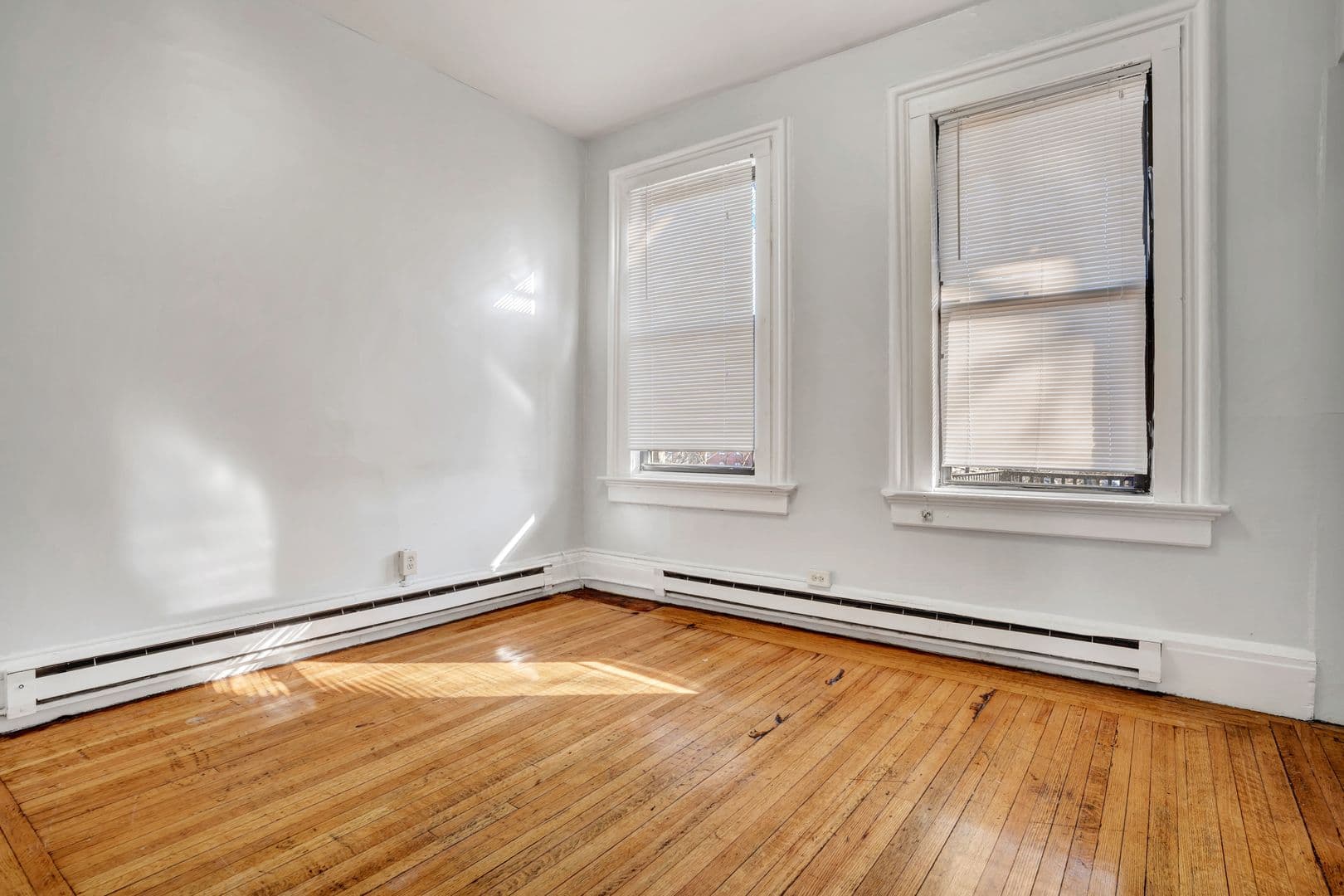 New Haven Apartment: 33-35 Howe Street